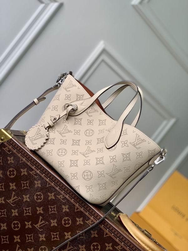 LV Handbags 246